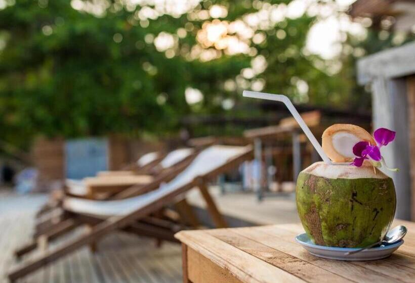 בית מלון כפרי Koh Mook De Tara Beach Resort