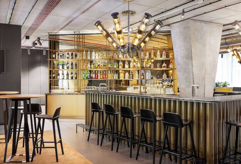 هتل Vienna House By Wyndham Mokotow Warsaw