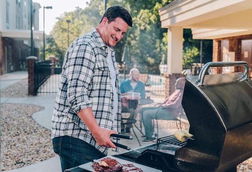 בית מלון כפרי Candlewood Suites   Rochester Mayo Clinic Area