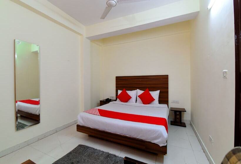 فندق Dev Villa Guest House