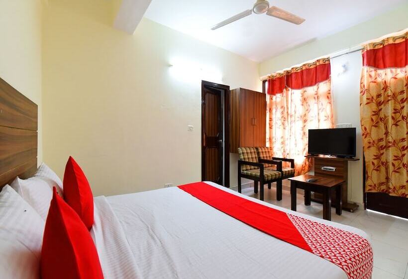 فندق Dev Villa Guest House