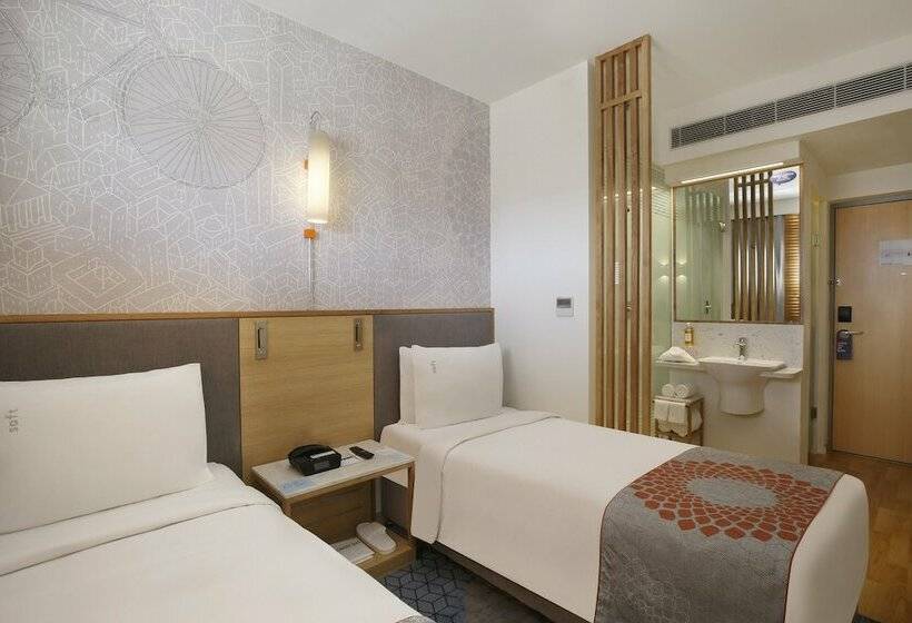 בית מלון כפרי Holiday Inn Express Bengaluru Yeshwantpur, An Ihg