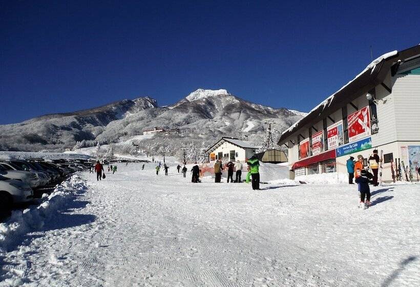 فندق Mont Cervin Myoko