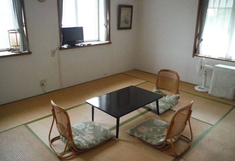 فندق Mont Cervin Myoko