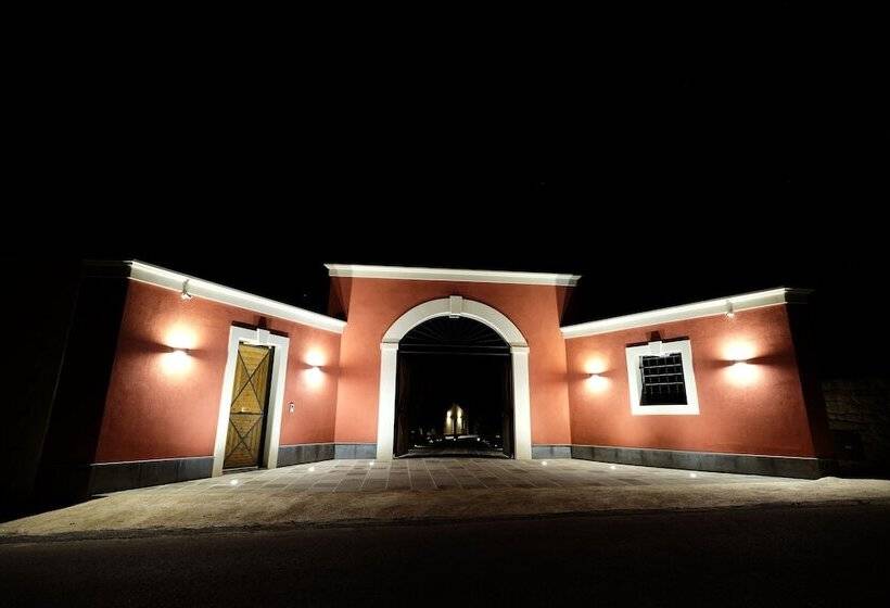هتل Domus Hyblaea Resort