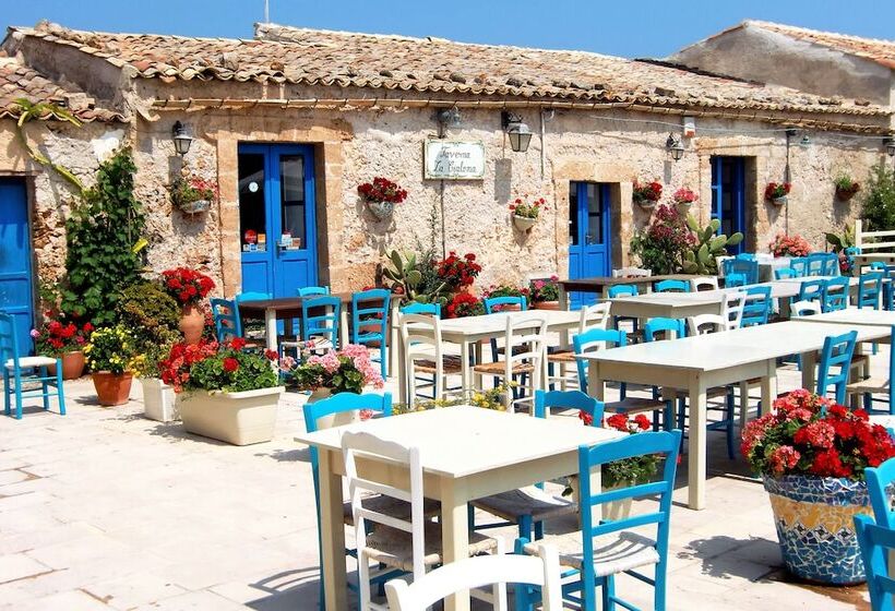 هتل Domus Hyblaea Resort