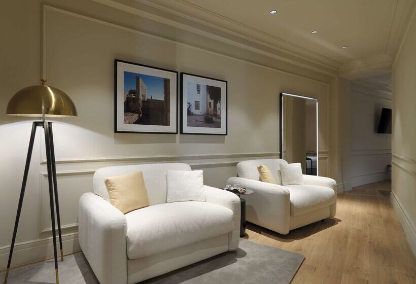 هتل H10 Palacio Colomera