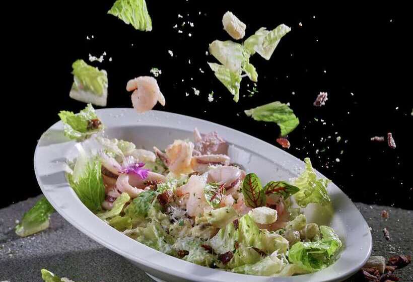 هتل Hilton Taipei Sinban