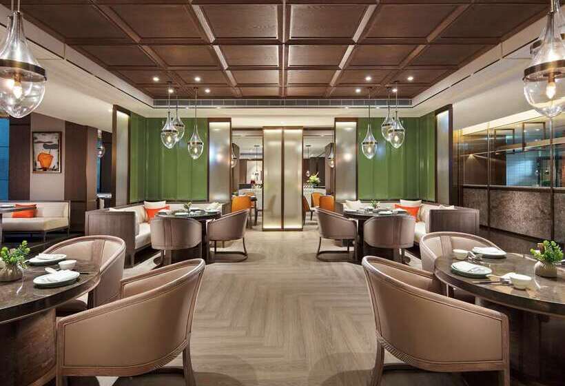 هتل Hilton Taipei Sinban