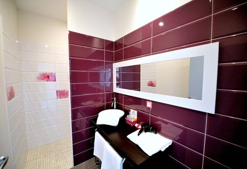 בית מלון כפרי Logis  Hôtel Spa Restaurant L Epicurial