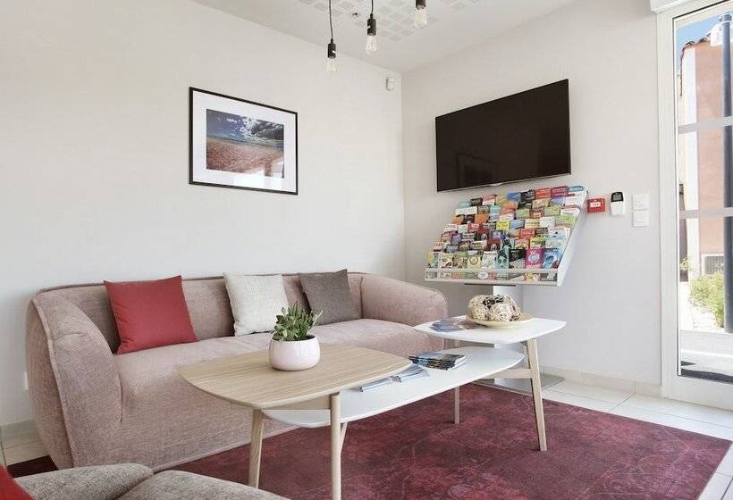 בית מלון כפרי Residence Odalys Fleur De Sel