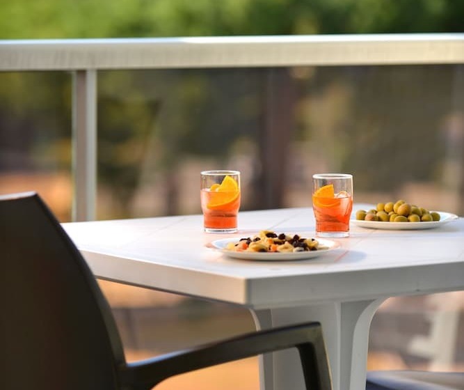 هتل Residence Resideal Antibes