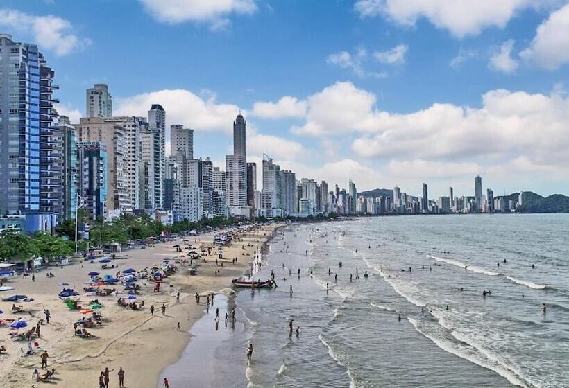 هتل Brasil Express