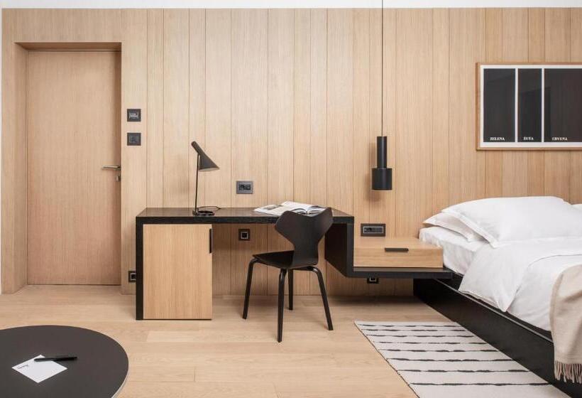 هتل Briig Boutique