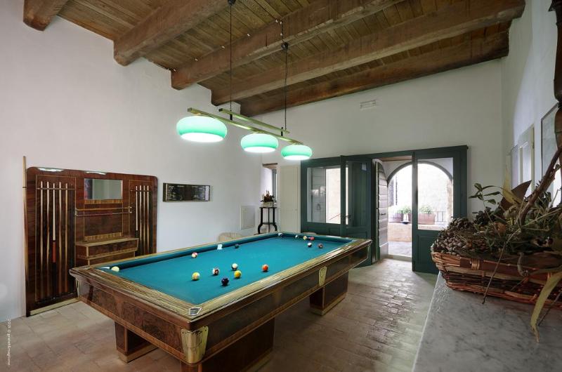 호텔 Castello Di Postignano Relais
