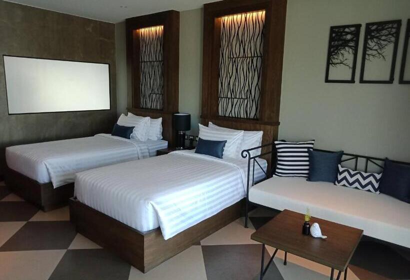 هتل Coral Tree Villa Hua Hin