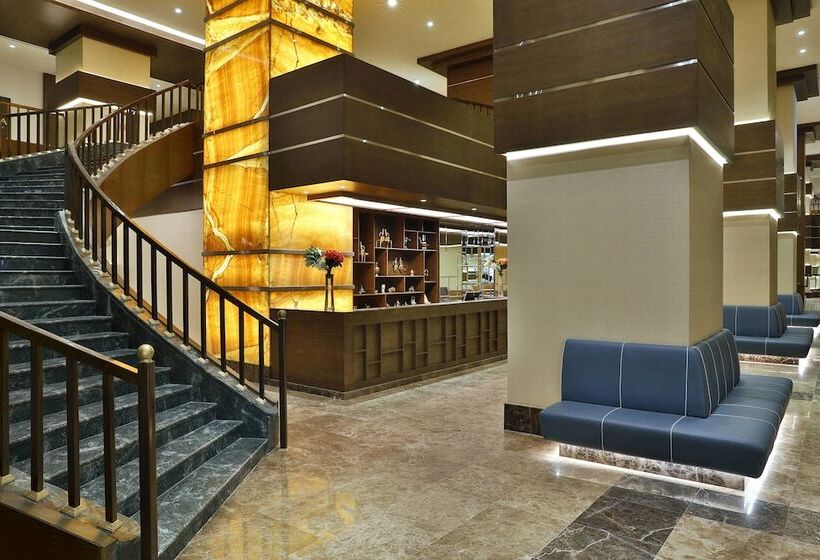 هتل Four Points By Sheraton Makkah Al Naseem