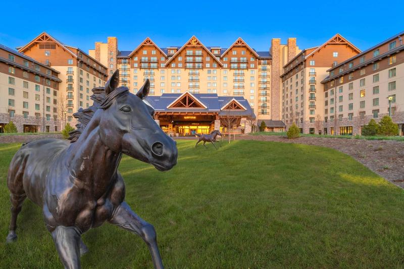 هتل Gaylord Rockies Resort & Convention Center