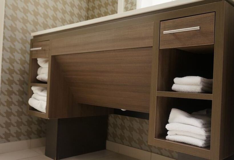 فندق Home2 Suites By Hilton Clermont