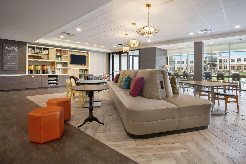 Отель Home2 Suites By Hilton Warminster Horsham