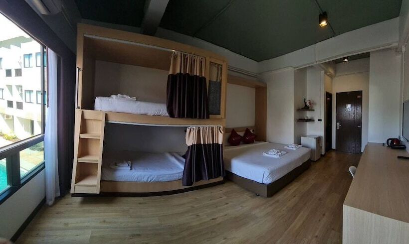 فندق Phuket Airport Place   Sha Plus