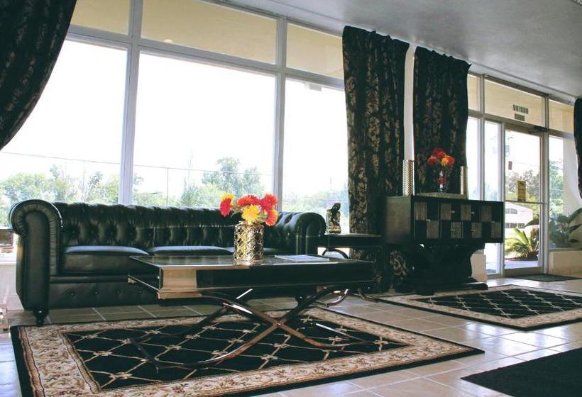 فندق Residence Hub Inn And Suites