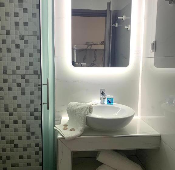 Polykratis Rooms