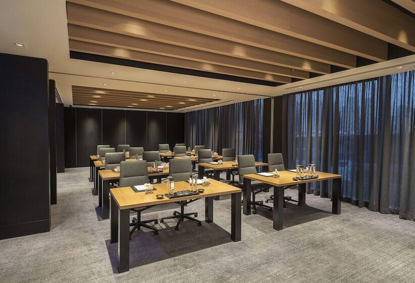 The Apartments At Caesars Palace Dubai