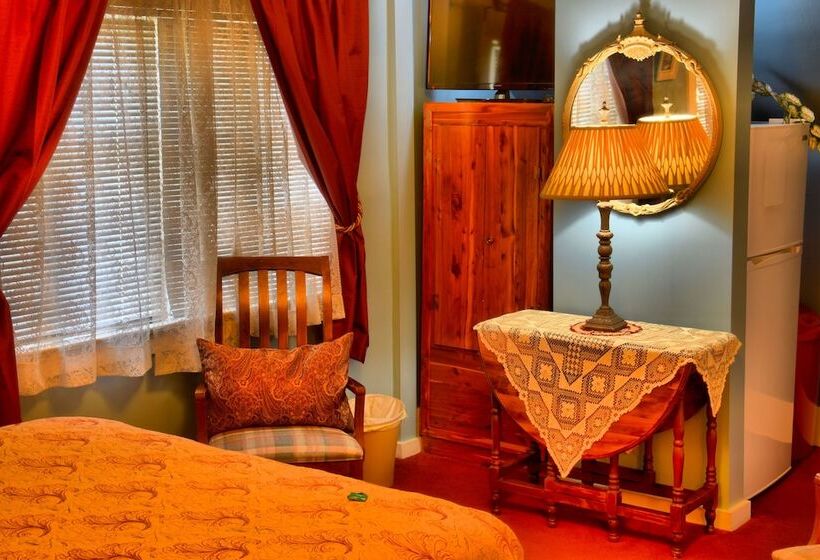 تختخواب و صبحانه Bard's Inn