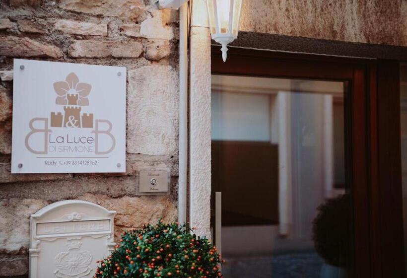تختخواب و صبحانه La Luce Di Sirmione