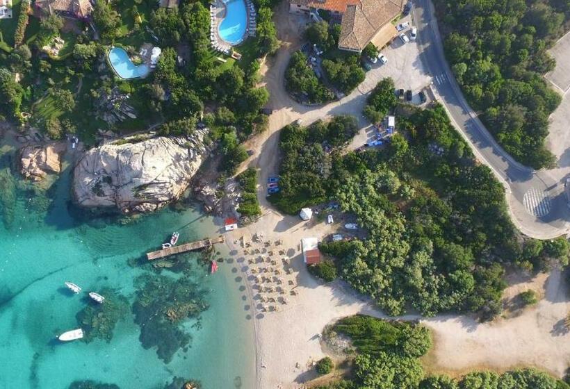 فندق Capriccioli