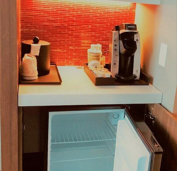 בית מלון כפרי Hilton Garden Inn West Palm Beach I95 Outlets