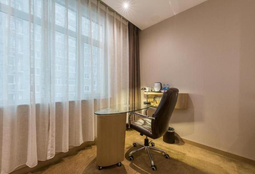 Lavande Hotel Beijing Asian Games Village