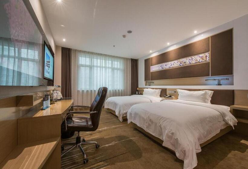 Lavande Hotel Beijing Asian Games Village