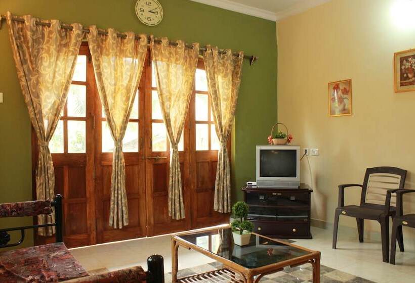 Pensjonat Oyo Home 9358 Designer 1bhk