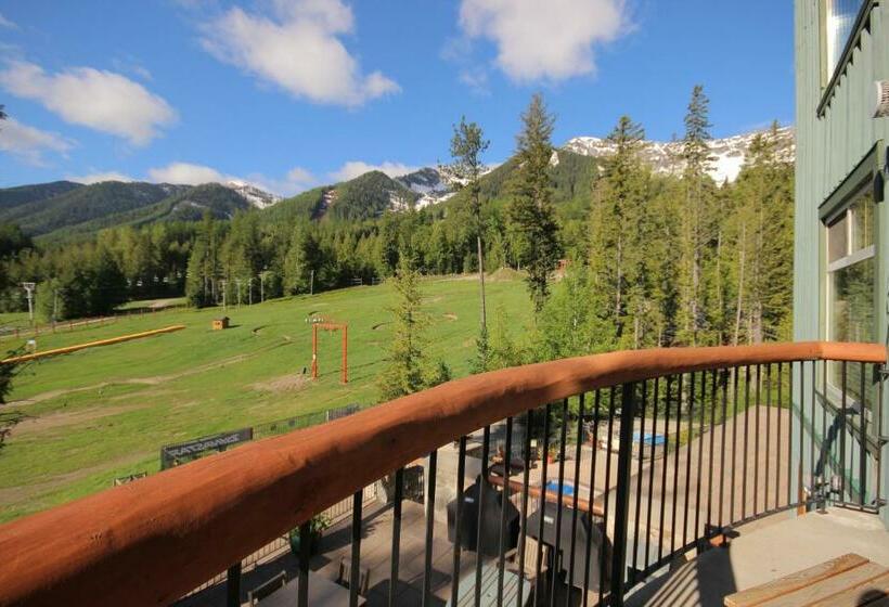 אתר נופש Snow Creek Lodge By Fernie Lodging Co