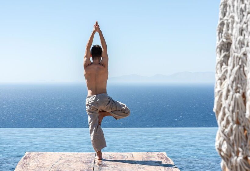 هتل Andronis Arcadia