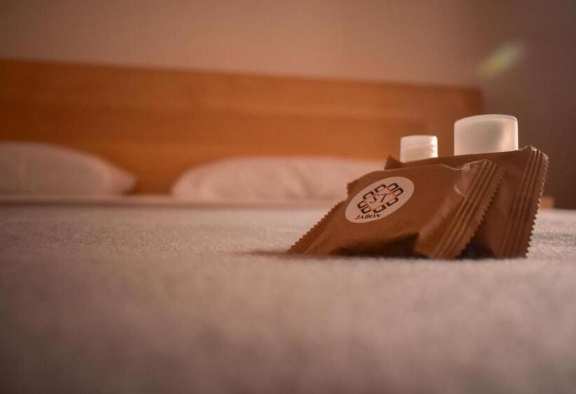 هتل Casa Santo Tomas