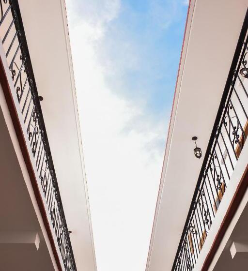 هتل Casa Santo Tomas