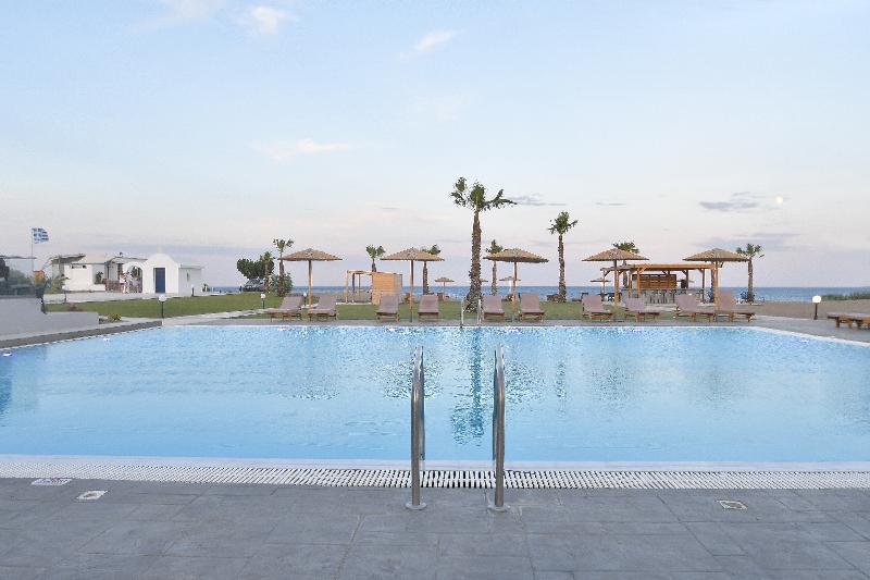 هتل Evita Bay