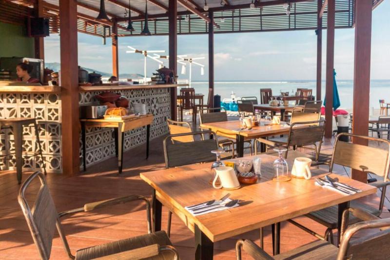 هتل Mola2 Resort Gili Air