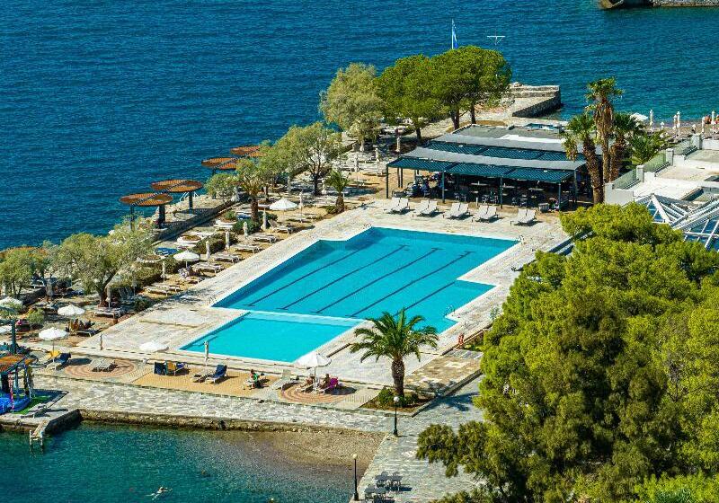 هتل Ramada Loutraki Poseidon Resort