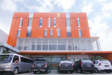 Fotos del hotel Zen Rooms Cengkareng:  25