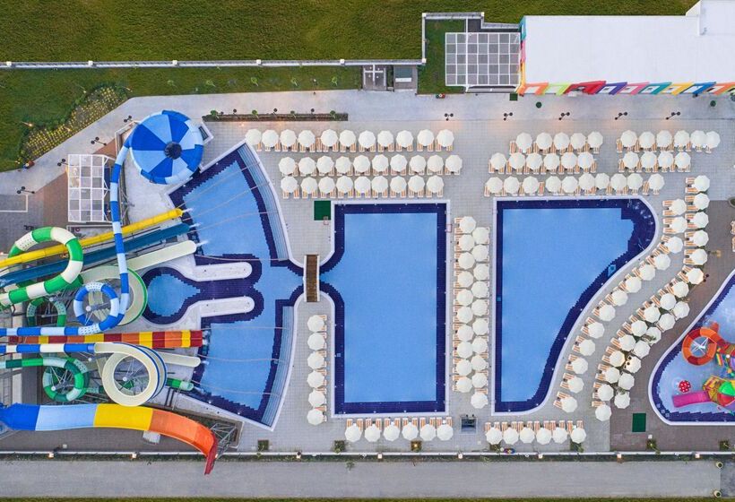 Greenwood Suites Resort