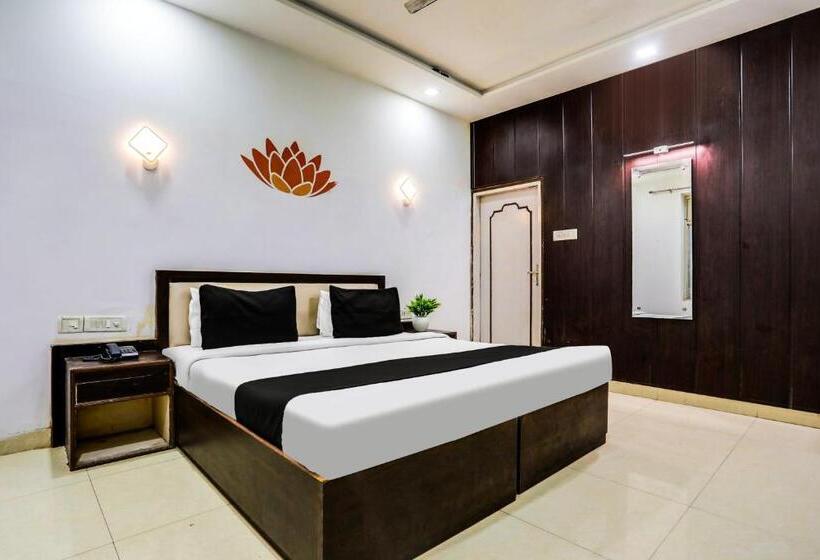 Hotel O Tajganj Near Taj Mahal West Gate Formerly Apollo