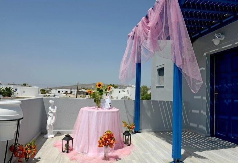 هتل Lunar Santorini