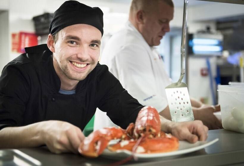 ユースホステル Hope & Anchor