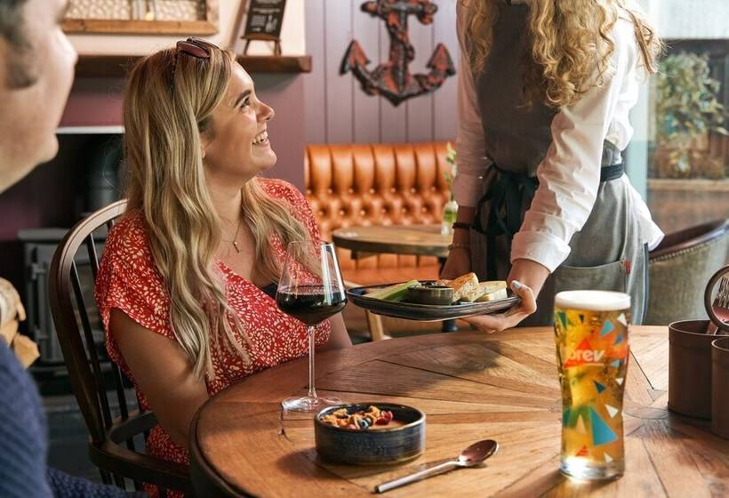 ユースホステル Hope & Anchor