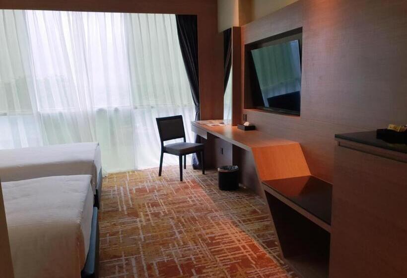 فندق Ksl Hot Spring Resort