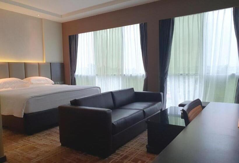 فندق Ksl Hot Spring Resort